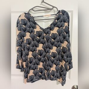 Ava Sky Women's Long Sleeve Top Size Medium